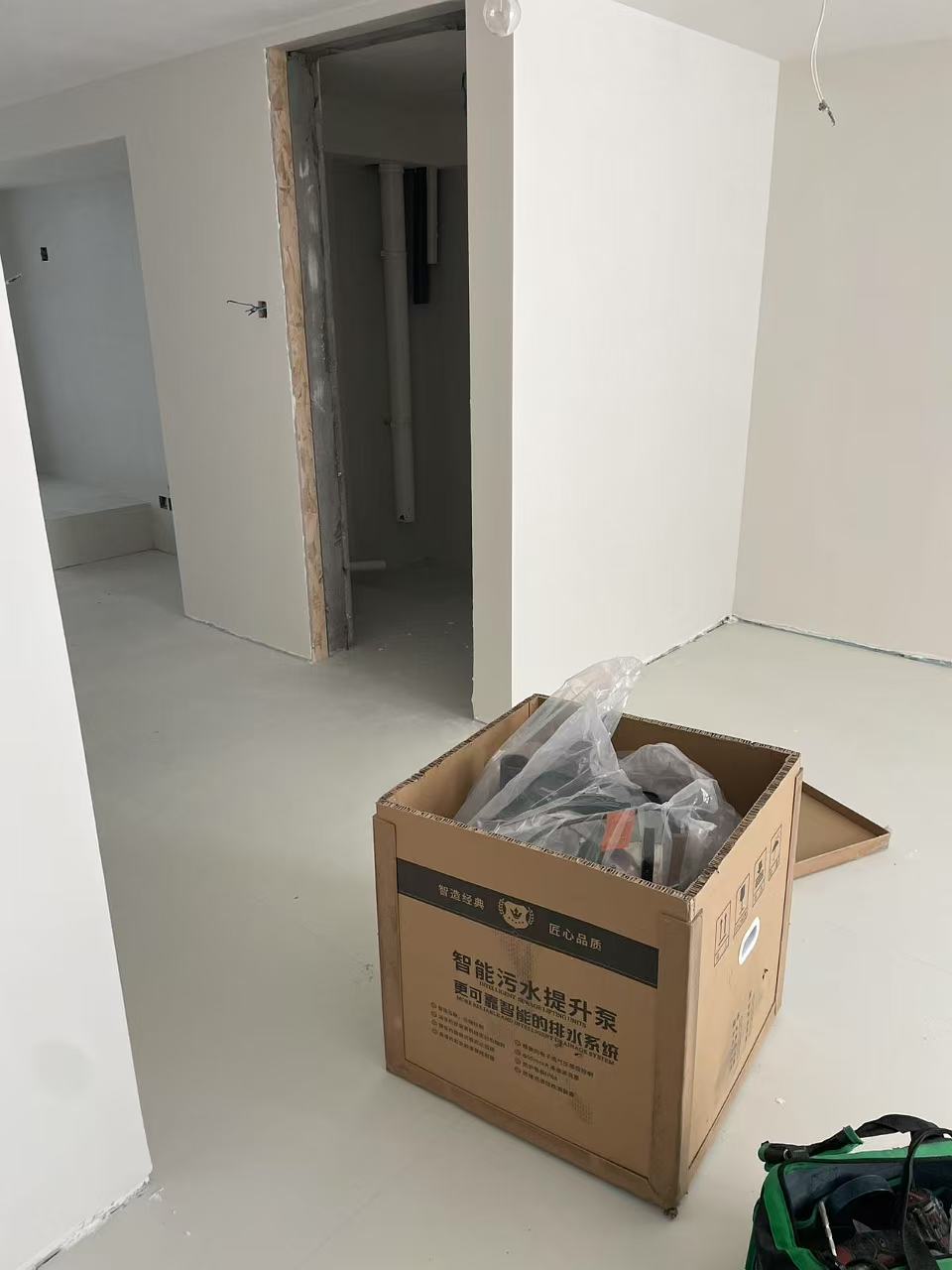 污水提升器