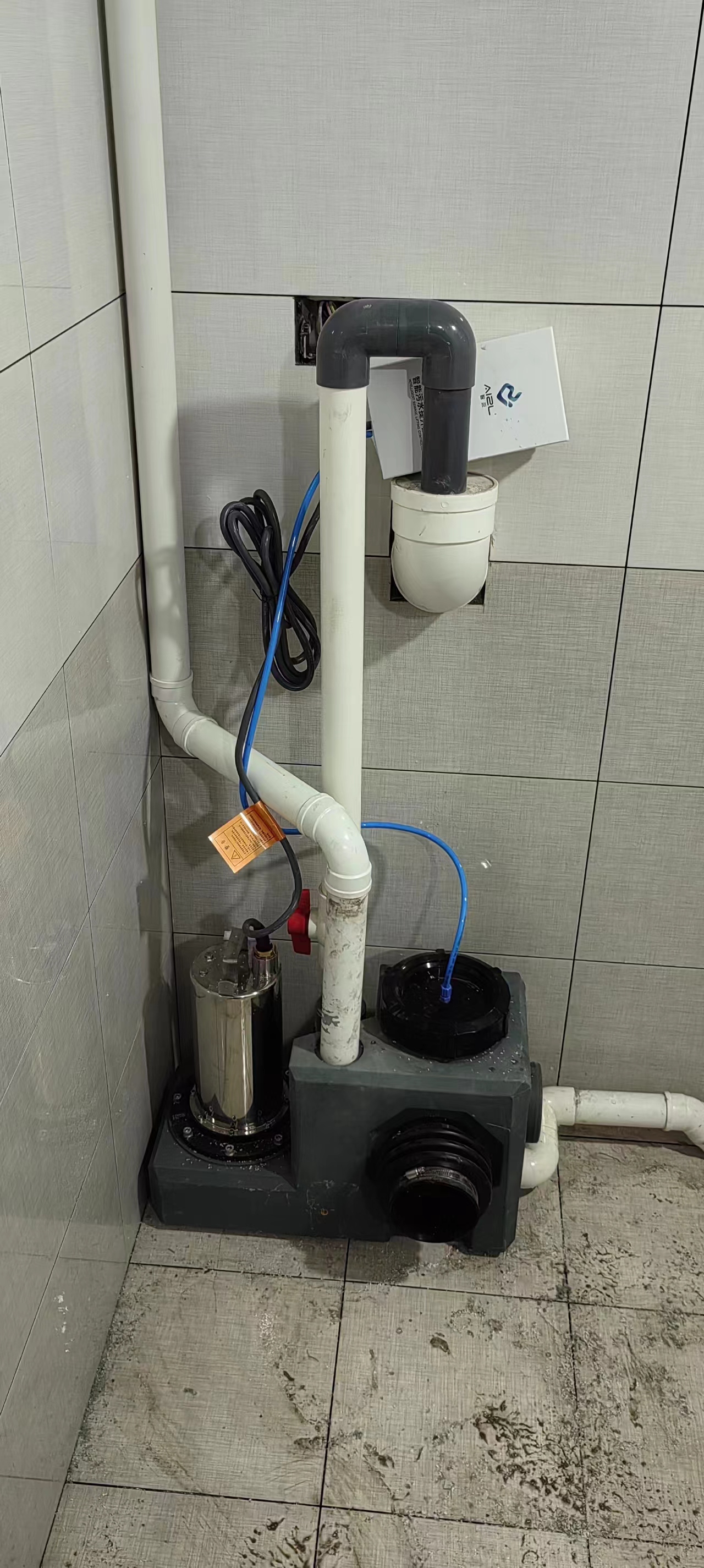 污水提升器