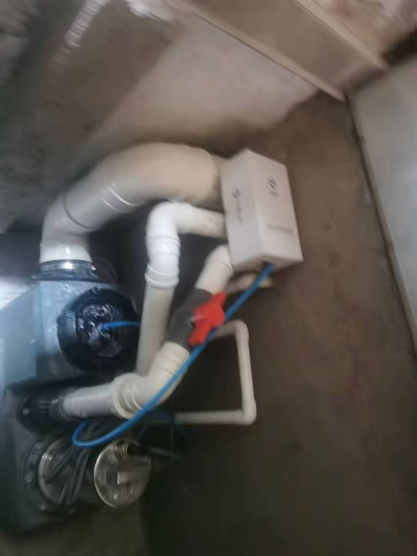 污水提升器