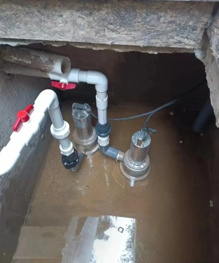 污水提升器