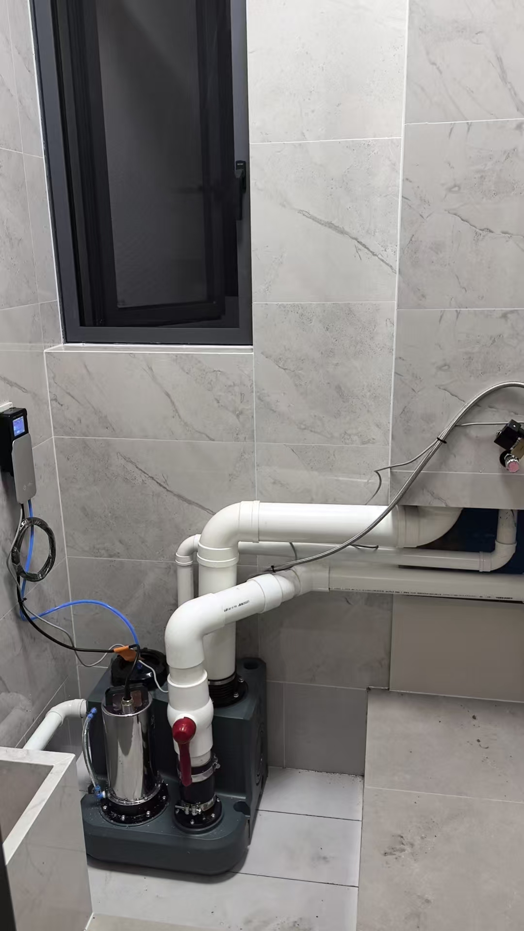 污水提升器